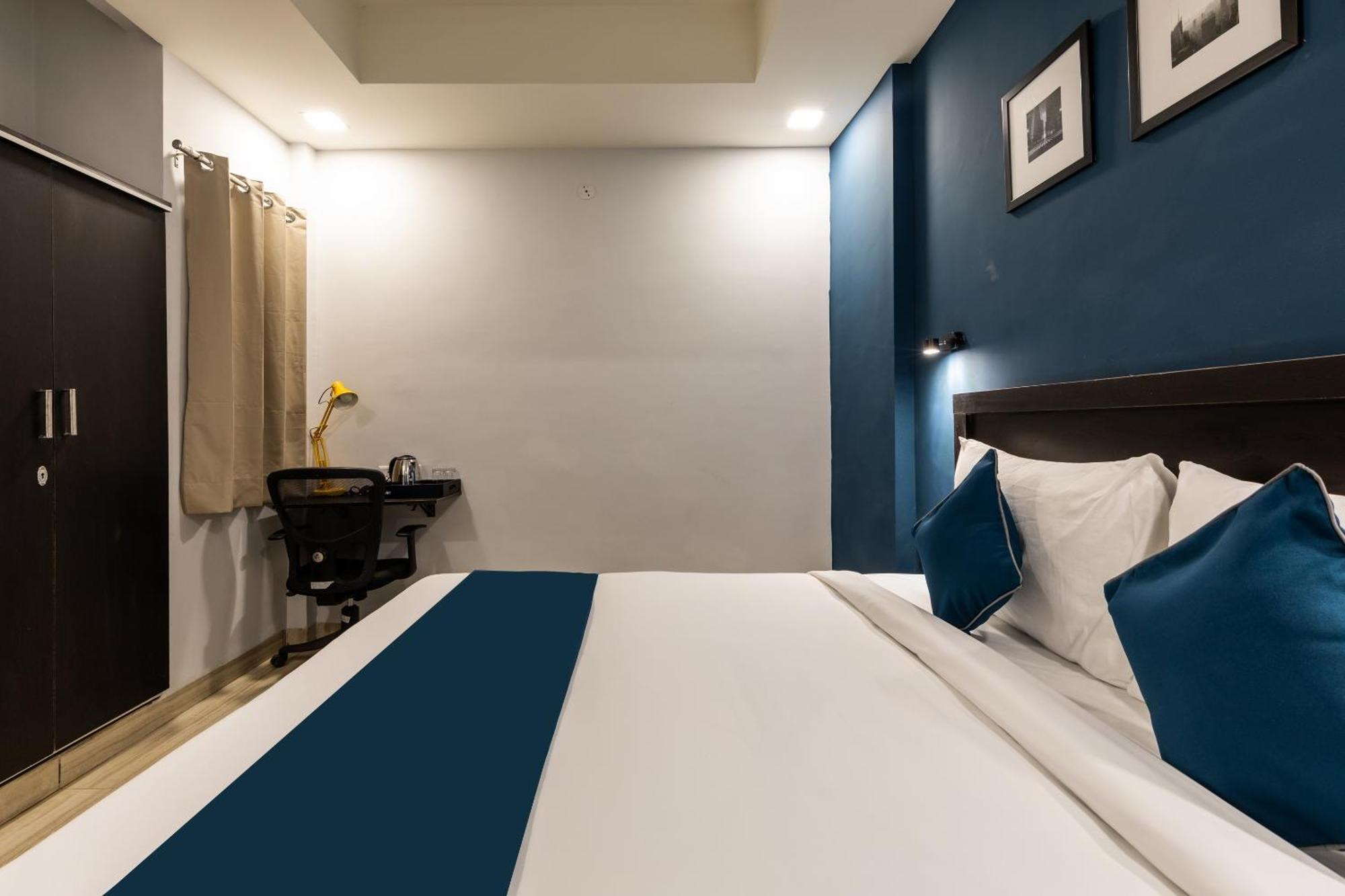 Silverkey Fusion Stays Indore Buitenkant foto